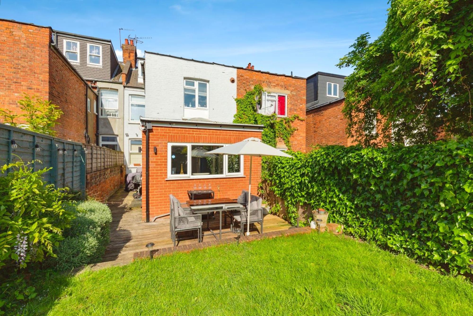 Lovely 2 Bedroom Ground Floor Flat With Garden. London Eksteriør billede